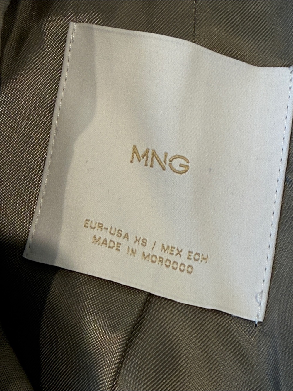 MNG Cropped Utility Jacket - Picture 4 of 7